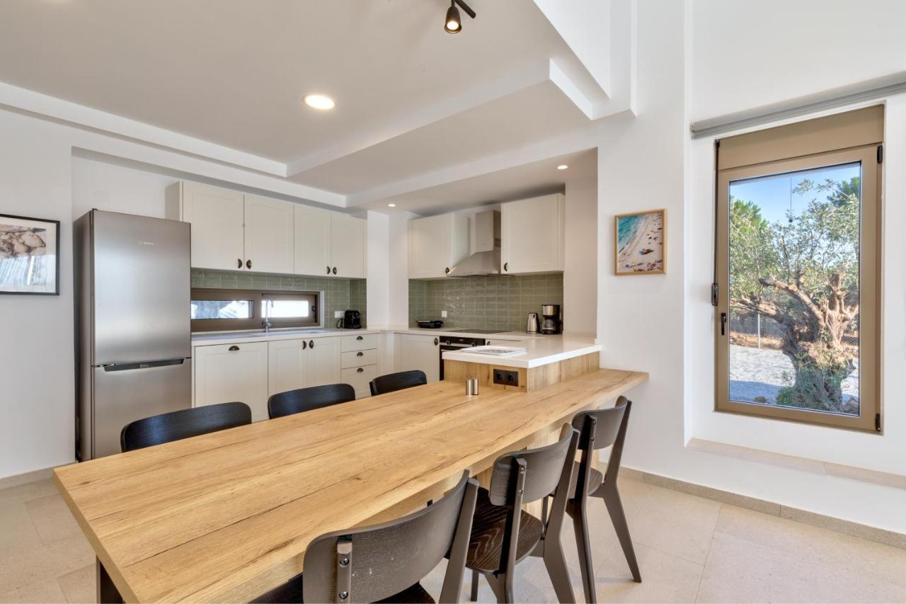 Villa Lara Amberblue Pefkos Pefki エクステリア 写真